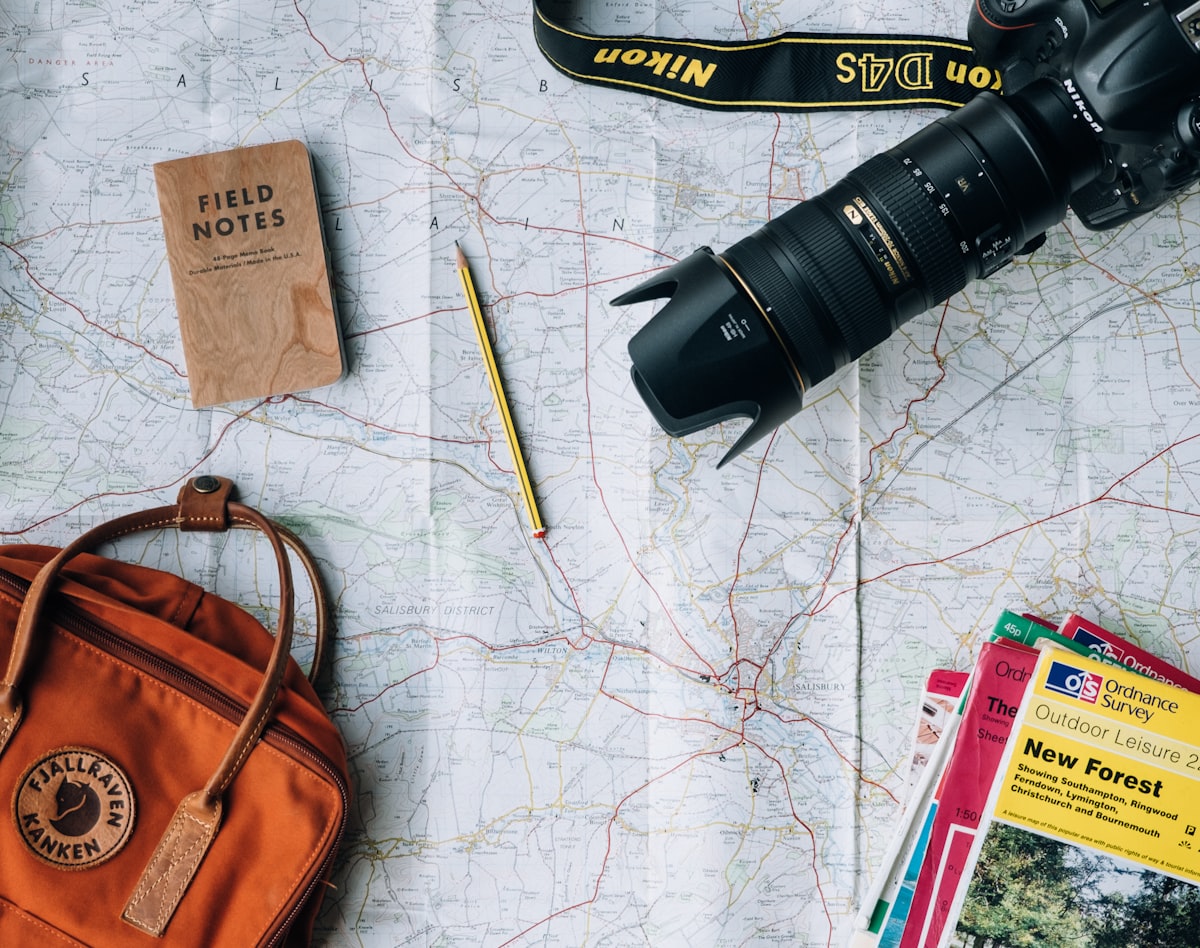 Men travel light style packing guide
