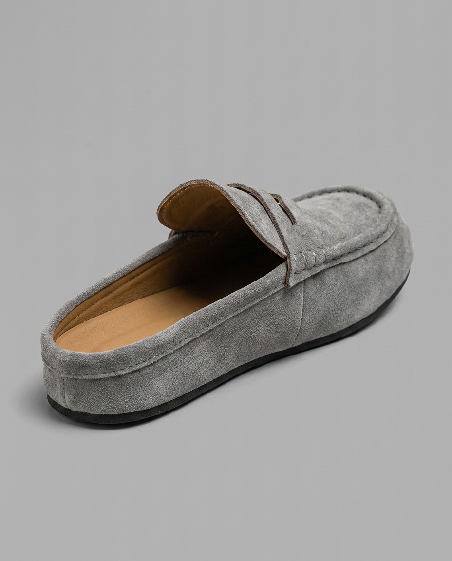Como Suede Mules — Quiet Luxury Slip-On Clogs